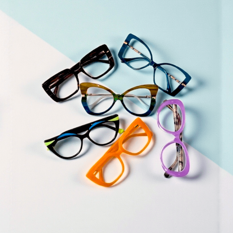 Casa Renovatio en Estilo Chic: Una Conversación sobre Lentes, Estilo e Identidad
